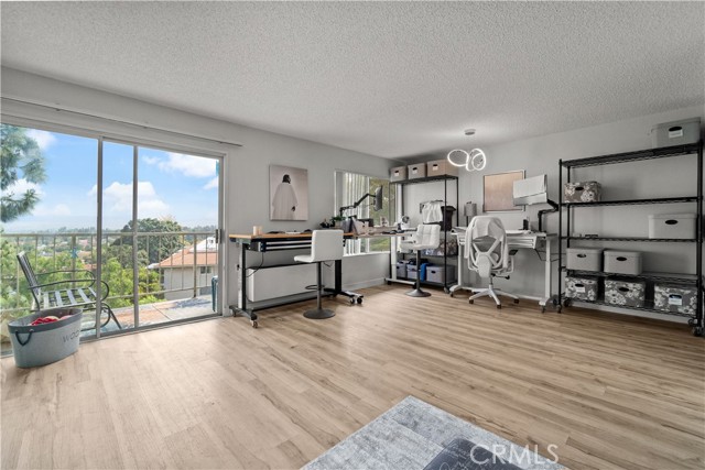 MLS #OC25119580 image #6