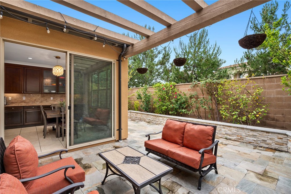 MLS #OC25120194 image #22