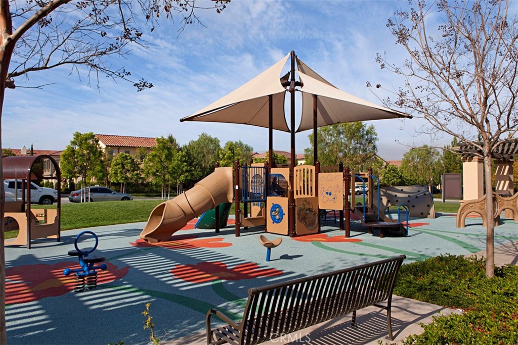 MLS #OC25120194 image #27