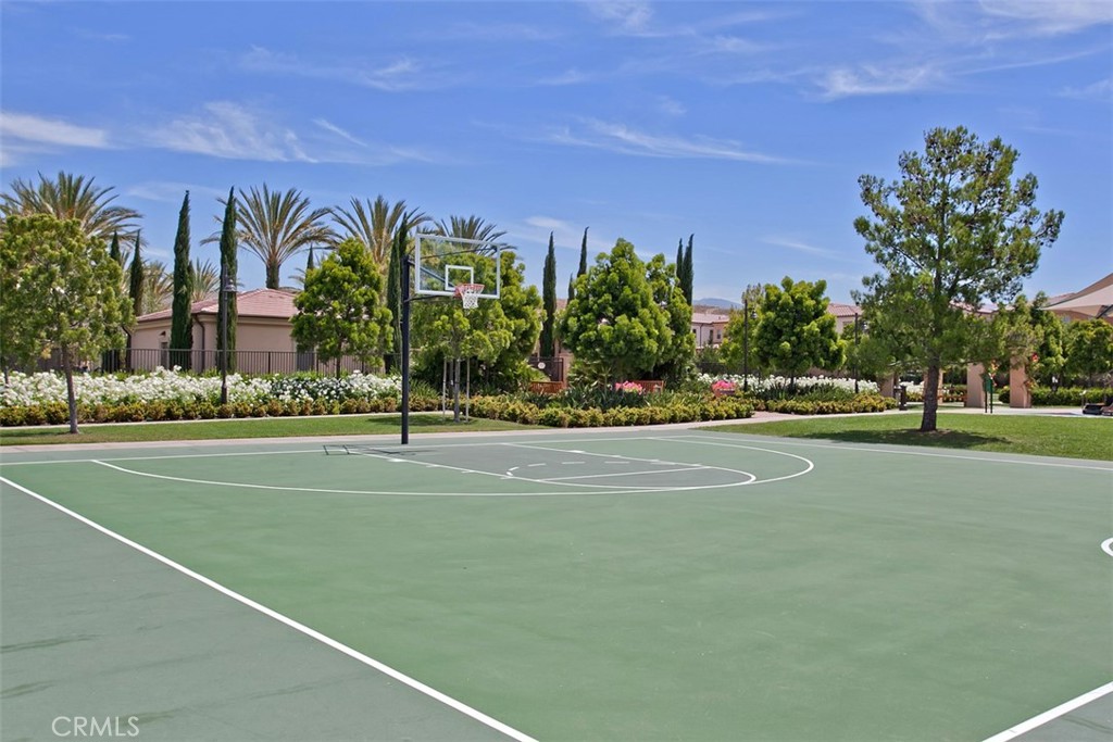 MLS #OC25120194 image #32