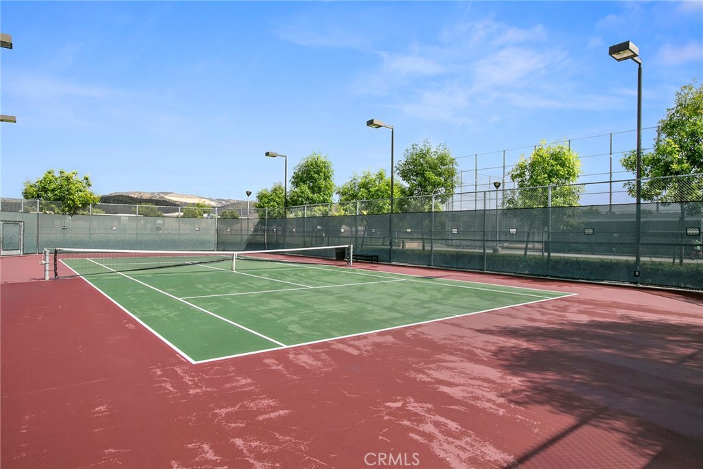 MLS #OC25120194 image #33