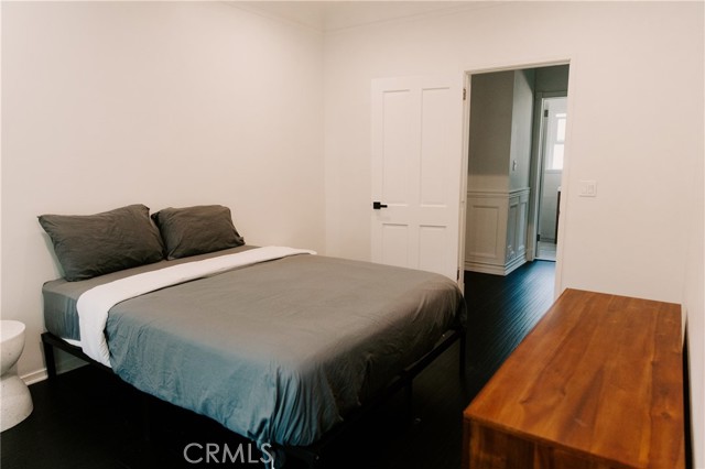 MLS #OC25121442 image #10