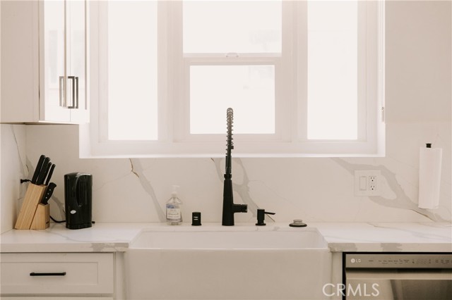 MLS #OC25121442 image #22