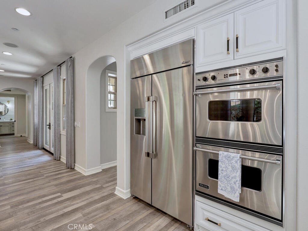 MLS #OC25121808 image #21