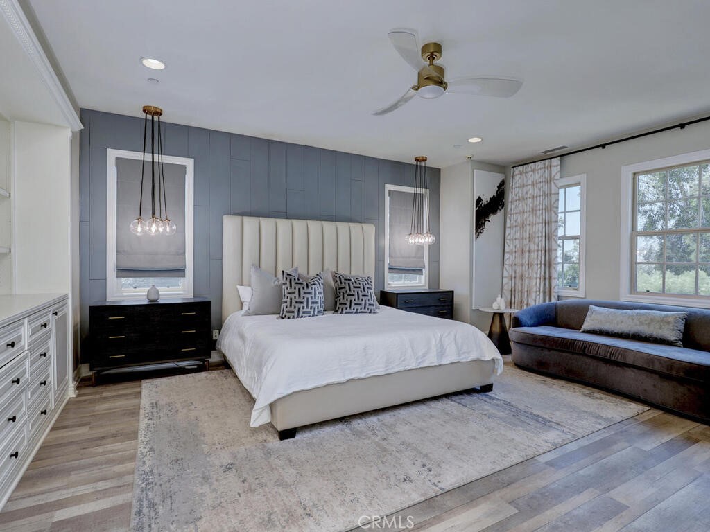 MLS #OC25121808 image #28