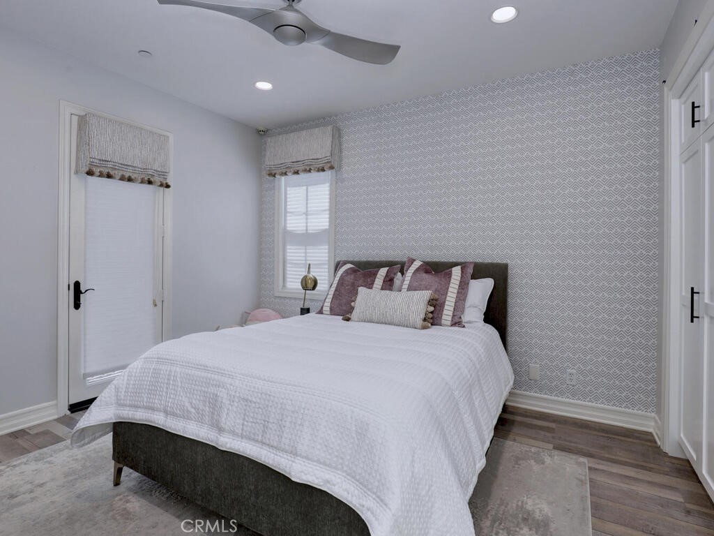 MLS #OC25121808 image #36