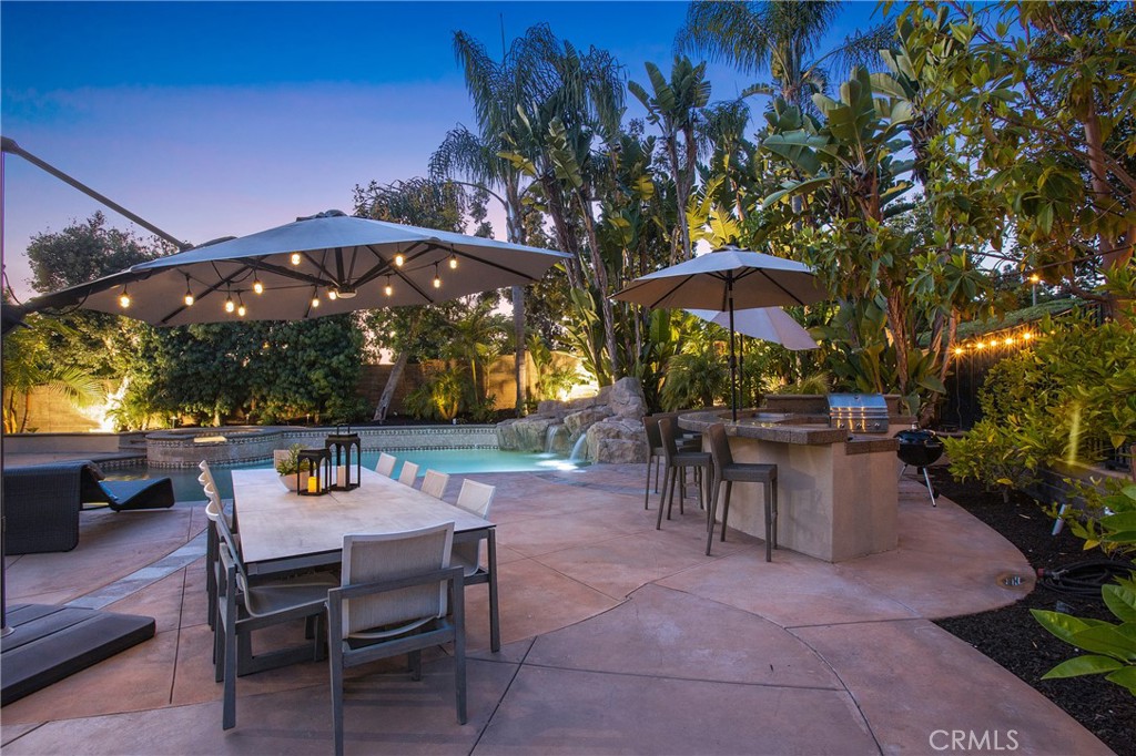 MLS #OC25121808 image #6