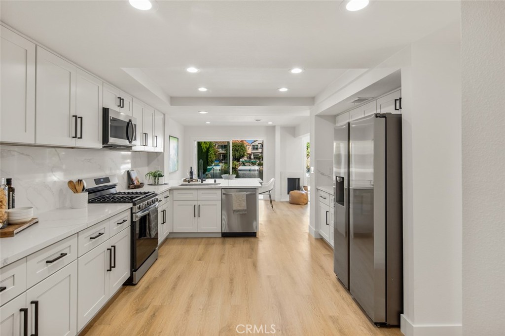 MLS #OC25121855 image #10