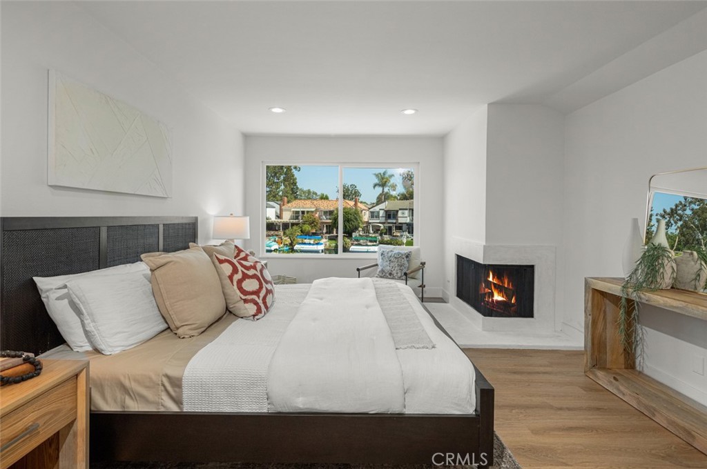 MLS #OC25121855 image #27