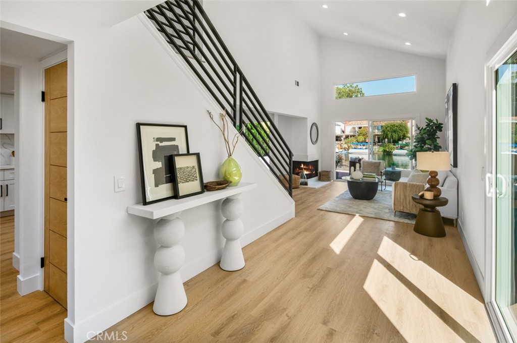 MLS #OC25121855 image #3