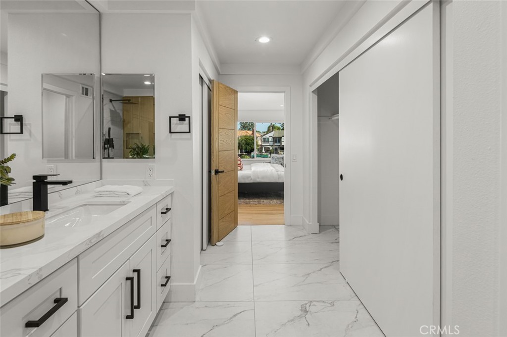 MLS #OC25121855 image #30