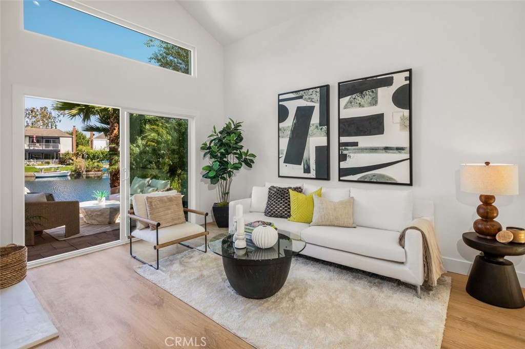 MLS #OC25121855 image #5