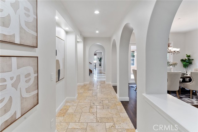 MLS #OC25122252 image #13