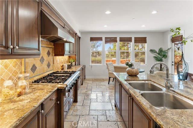 MLS #OC25122252 image #19