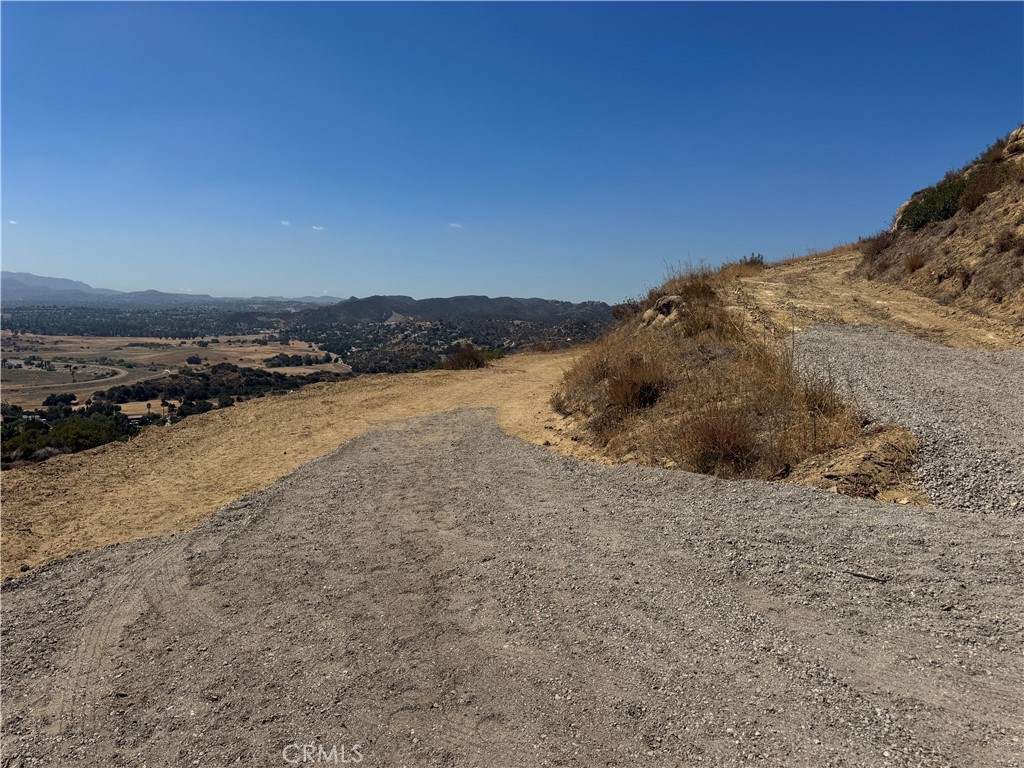 MLS #OC25122644 image #14