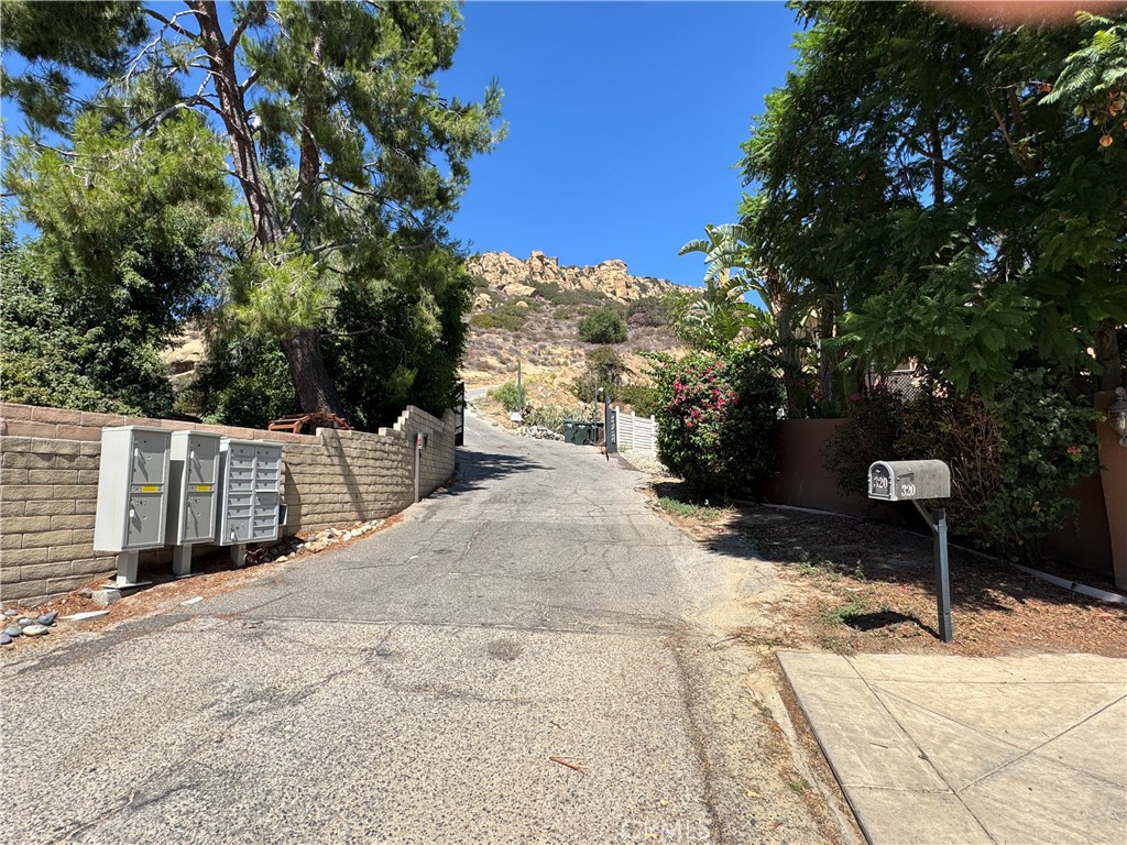 MLS #OC25122644 image #2