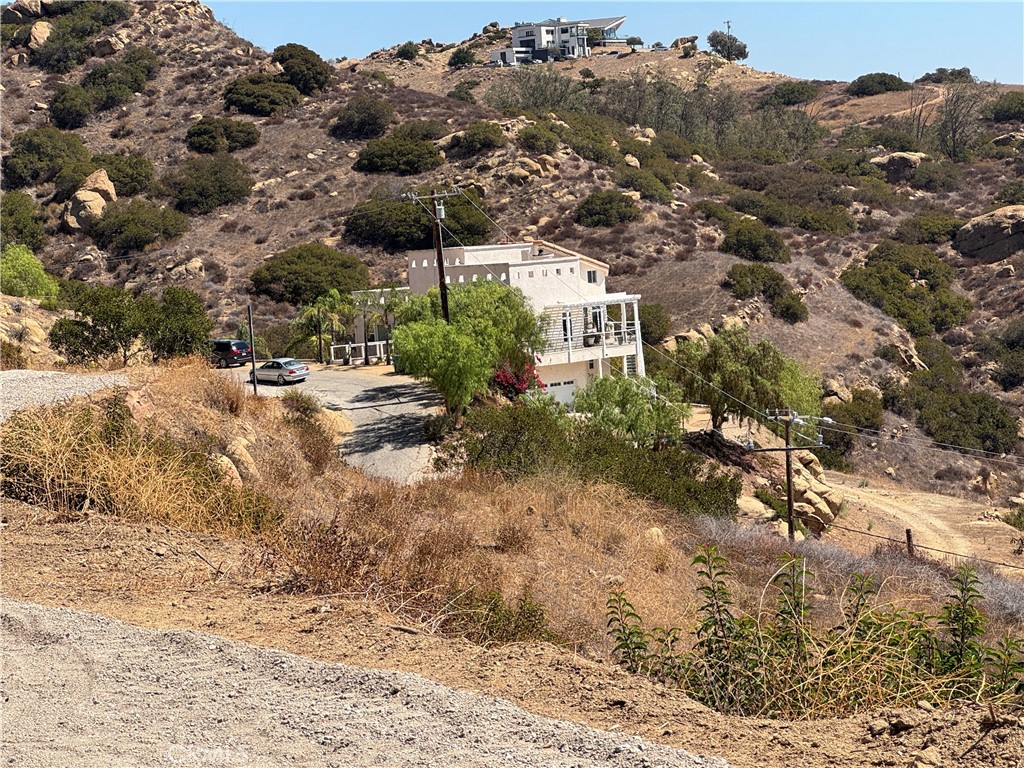 MLS #OC25122644 image #3