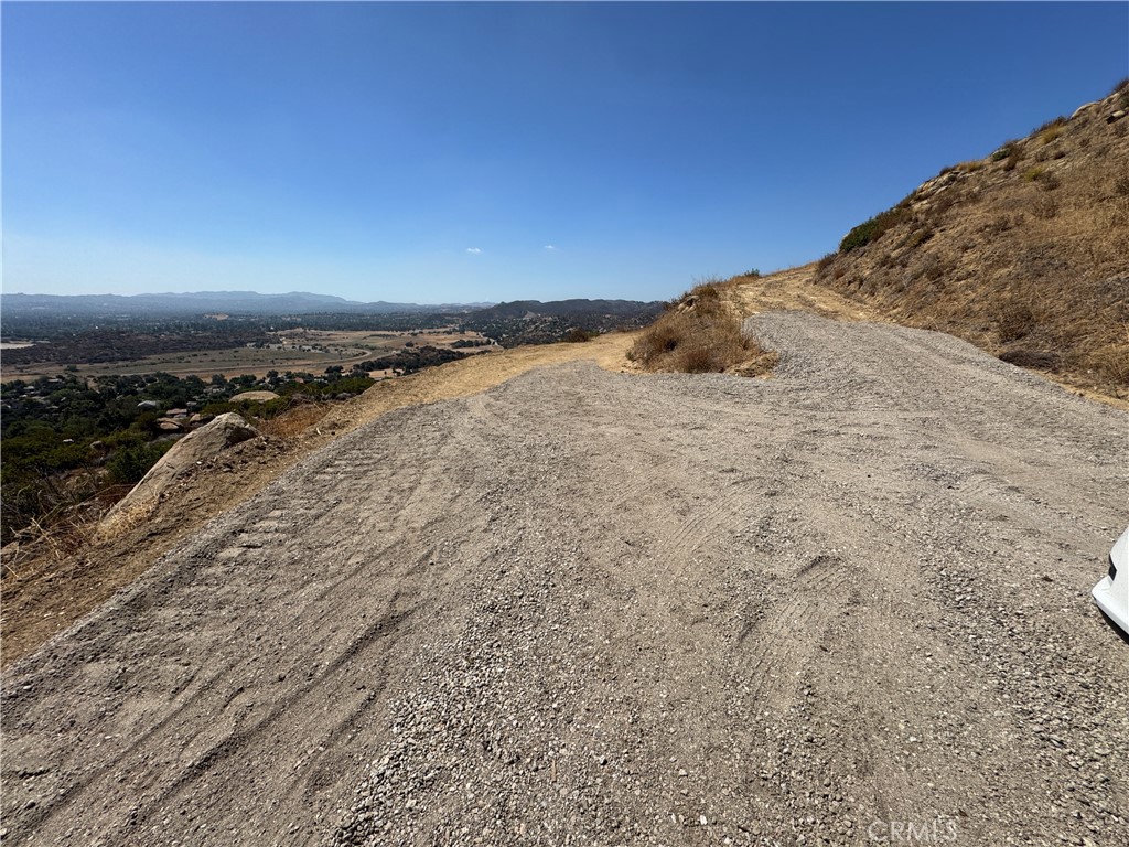 MLS #OC25122644 image #4