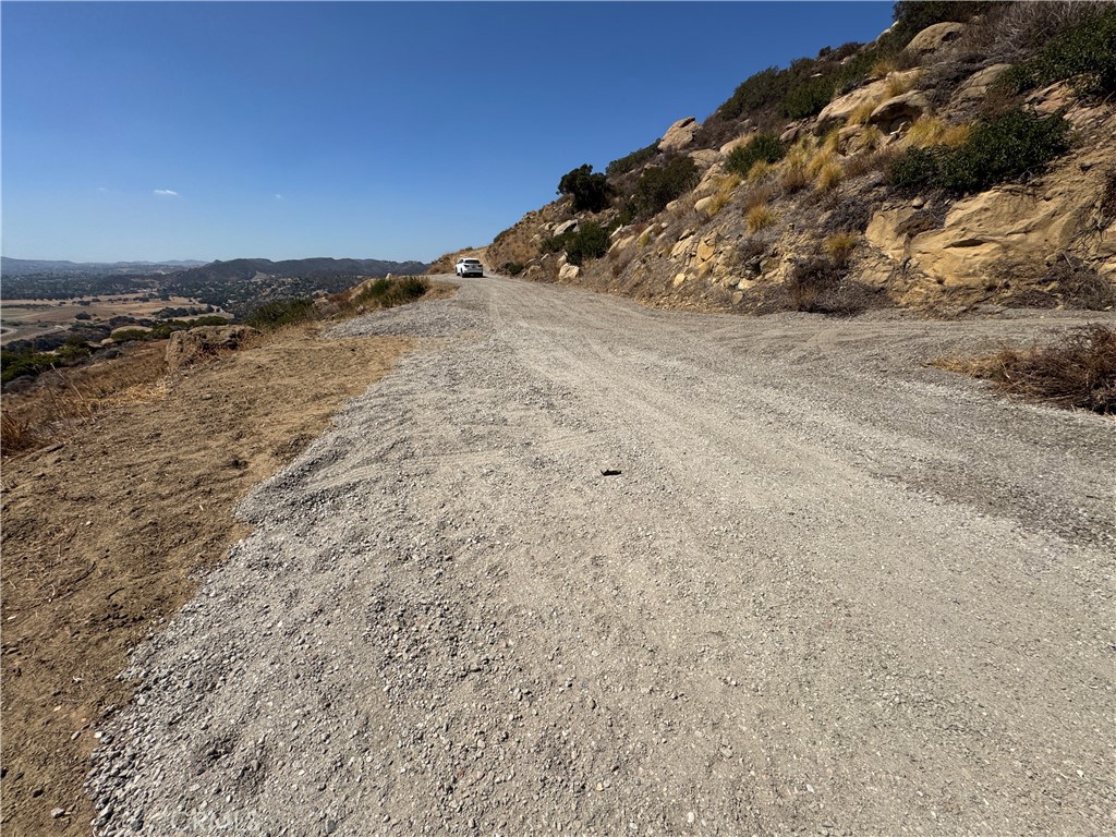 MLS #OC25122644 image #9