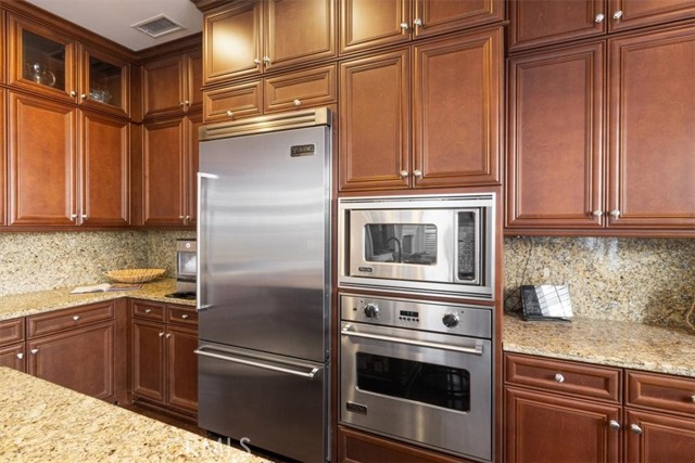 MLS #OC25123612 image #13