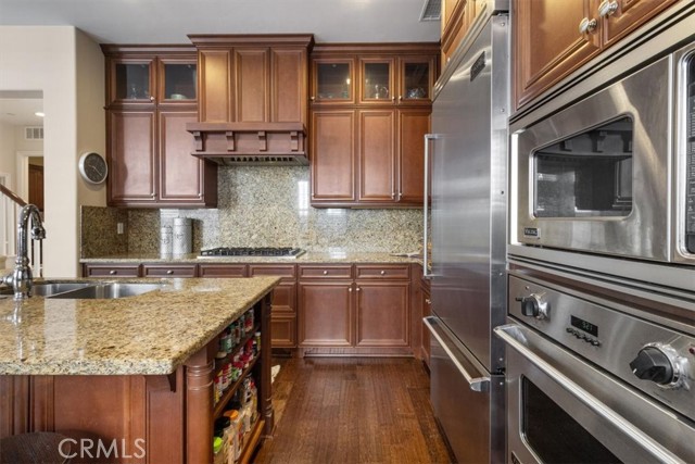 MLS #OC25123612 image #15