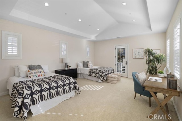 MLS #OC25123612 image #22