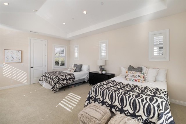 MLS #OC25123612 image #23