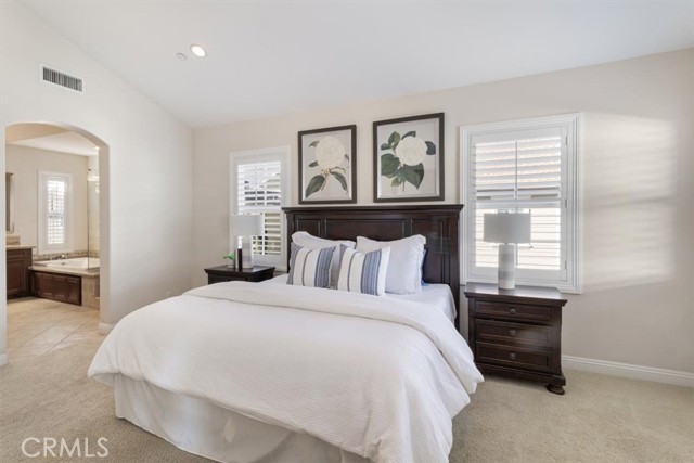 MLS #OC25123612 image #30