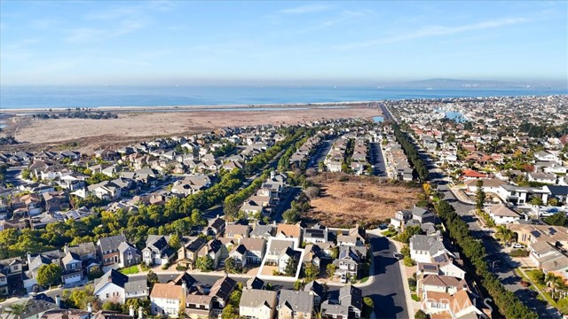 MLS #OC25123612 image #46