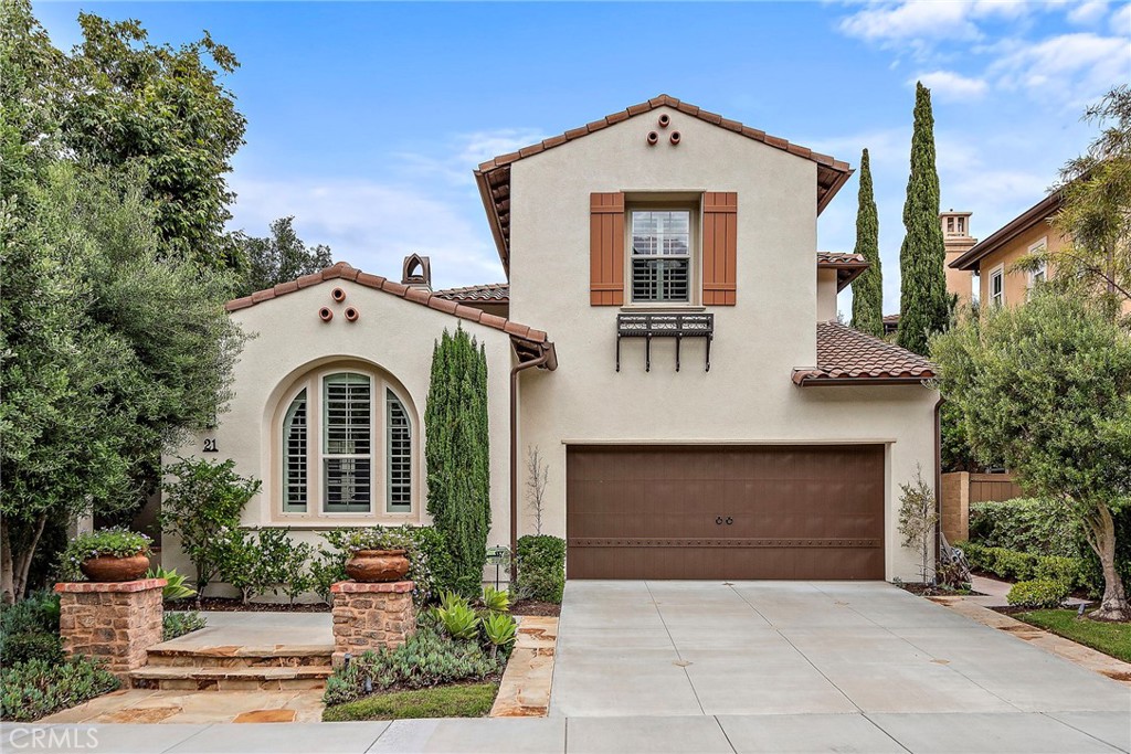 MLS #OC25123792 image #1