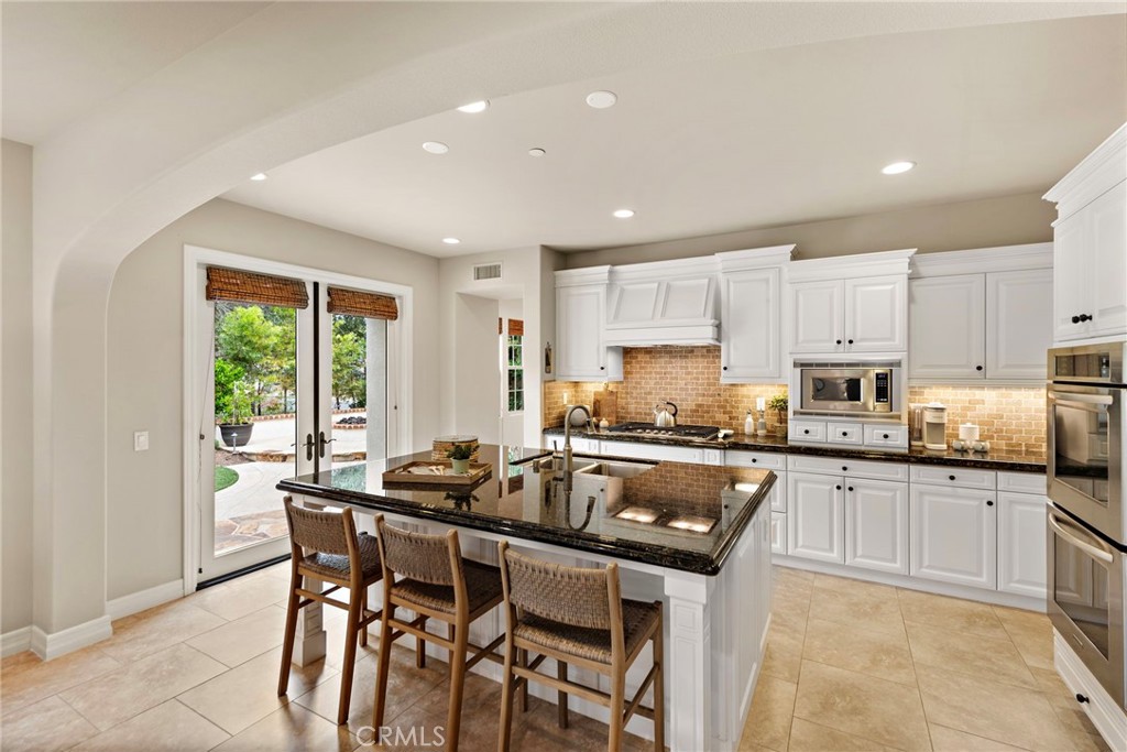 MLS #OC25123792 image #16