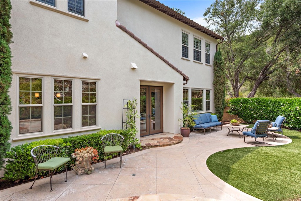 MLS #OC25123792 image #40