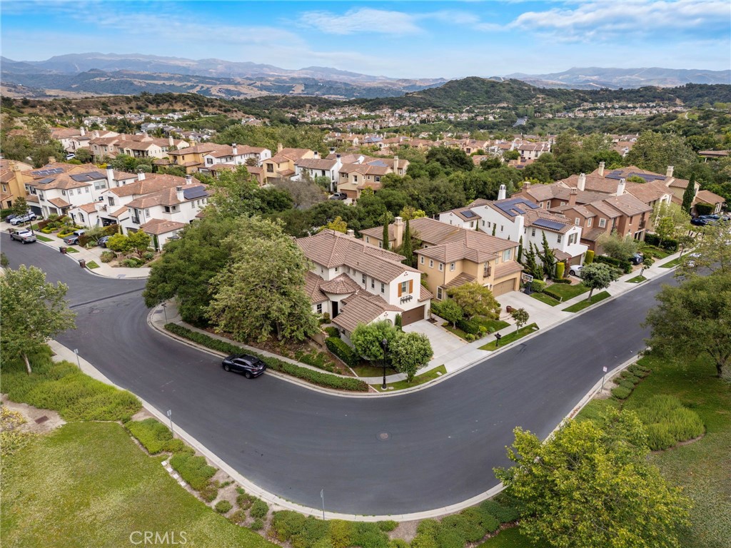 MLS #OC25123792 image #53