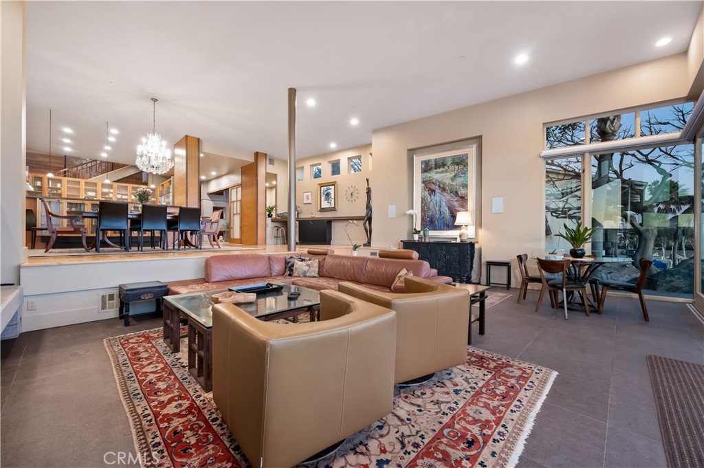 MLS #OC25123964 image #3