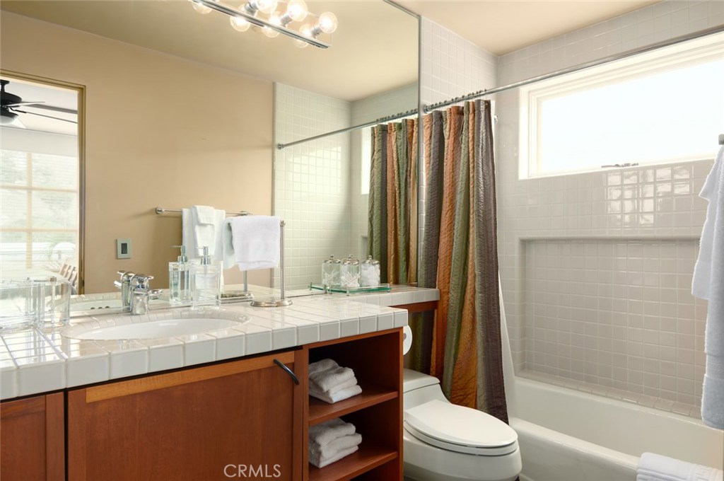 MLS #OC25123964 image #45