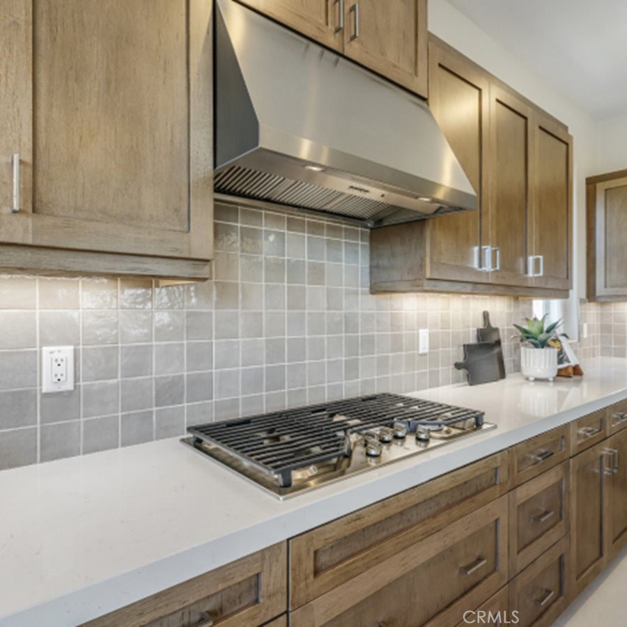 MLS #OC25124120 image #2