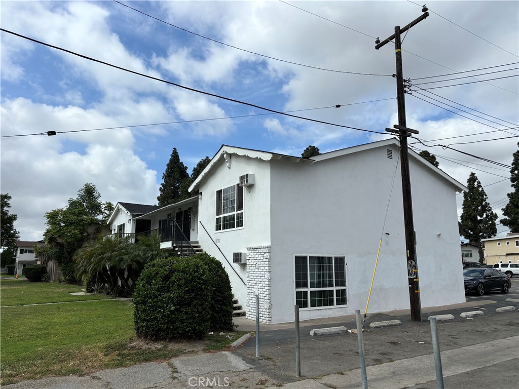 MLS #OC25124210 image #4