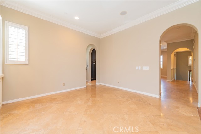 MLS #OC25124277 image #17
