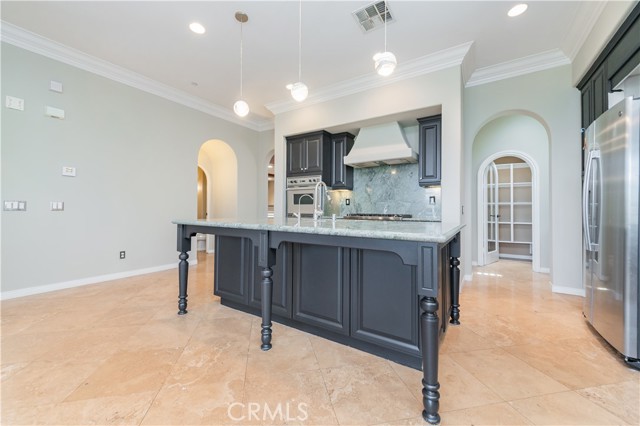 MLS #OC25124277 image #23