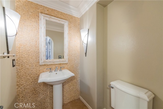 MLS #OC25124277 image #30