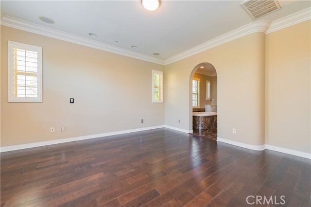 MLS #OC25124277 image #32