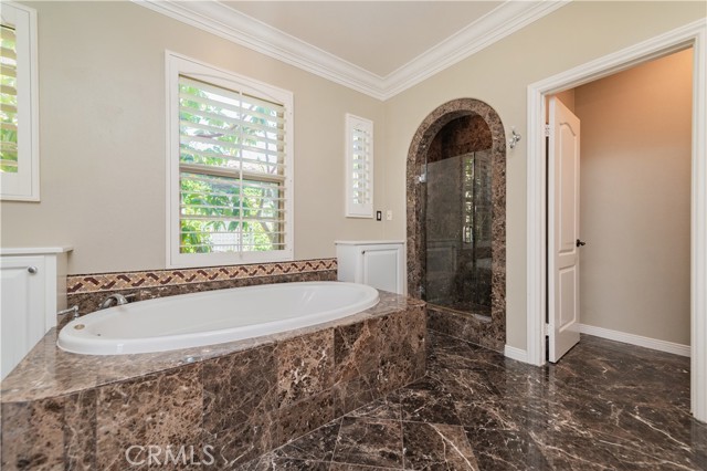 MLS #OC25124277 image #36
