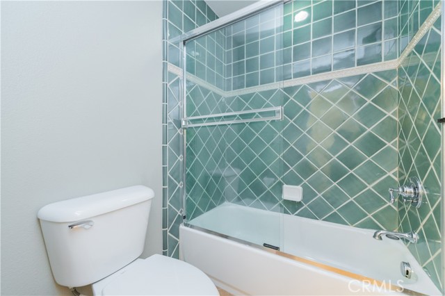 MLS #OC25124277 image #46