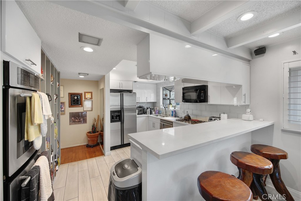 MLS #OC25124349 image #10