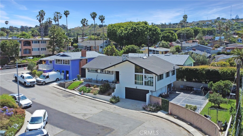 MLS #OC25124349 image #14