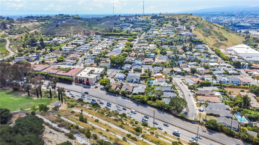 MLS #OC25124349 image #18