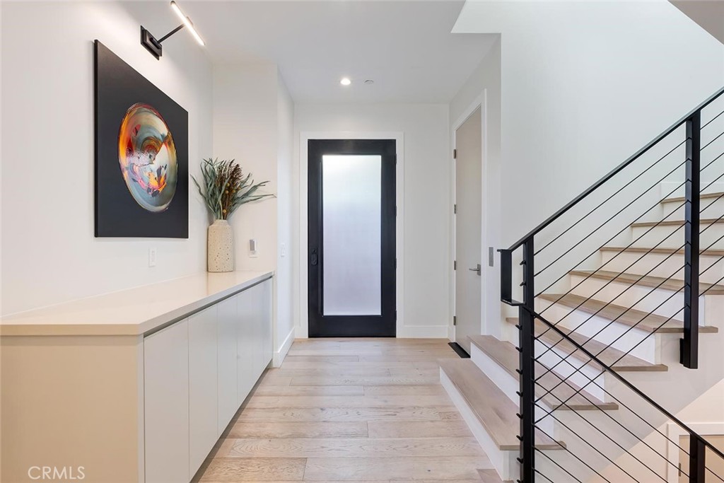 MLS #OC25124353 image #17