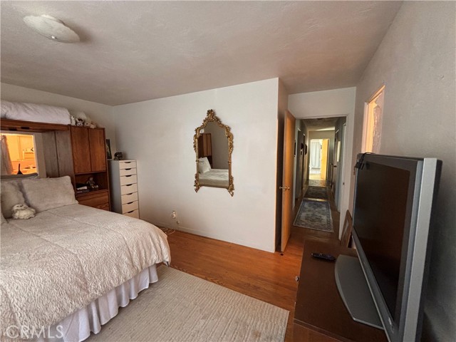 MLS #OC25124541 image #23