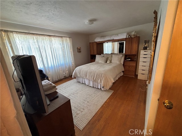 MLS #OC25124541 image #27