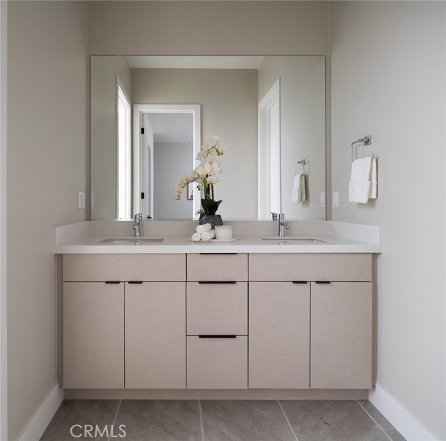 MLS #OC25124582 image #29